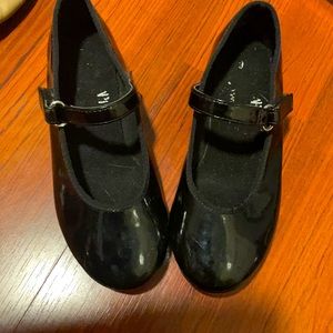 Tap shoes, 9.5 little girl